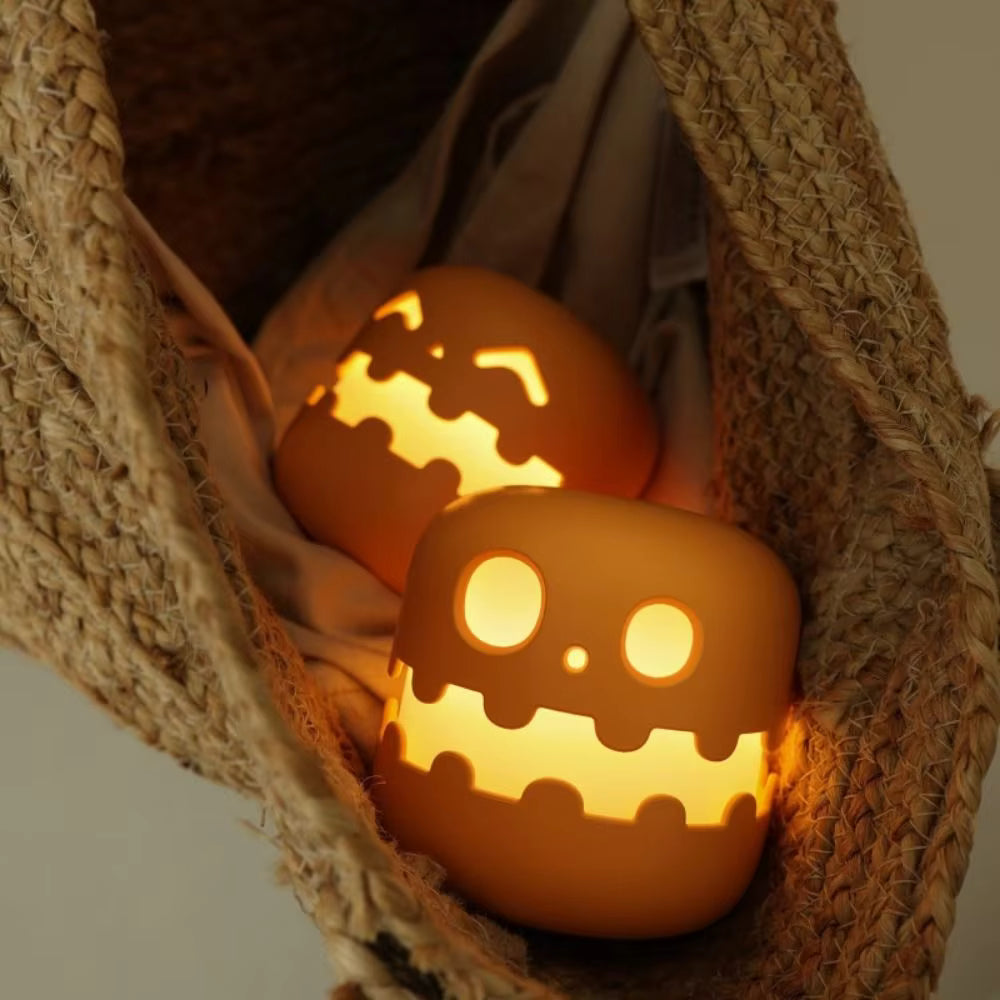 Creative Halloween Pumpkins Lamp Auto-off Timer Push Type Mini Pumpkin LED Lantern Warm Light Ornament Pumpkin Night Light Desk 2 sold